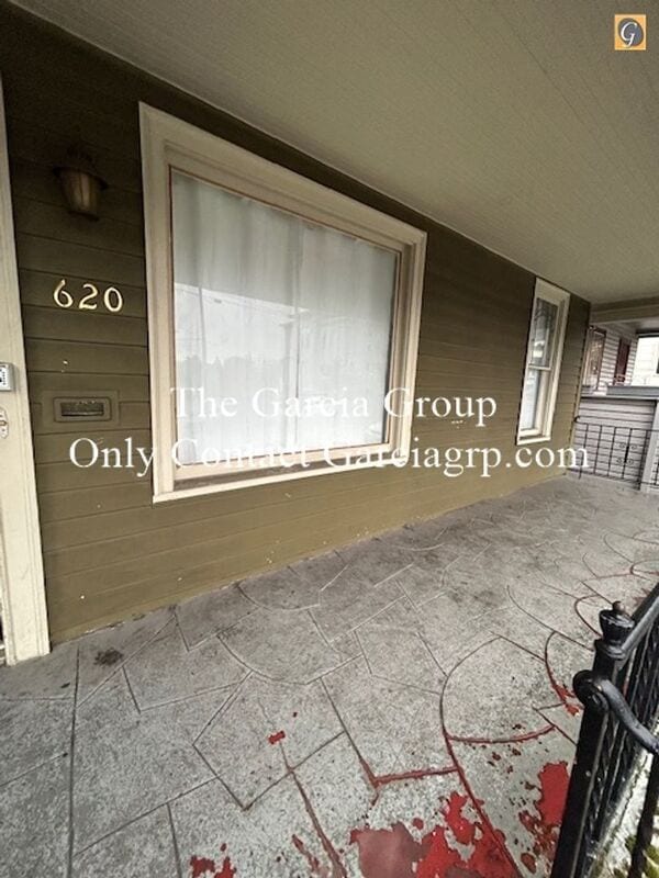 Photo - 620 SW Grant St.