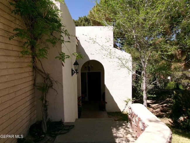 Photo - 5852 Mira Serena Dr