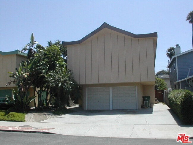 Photo - 12492 Gilmore Ave Condo Unit 4