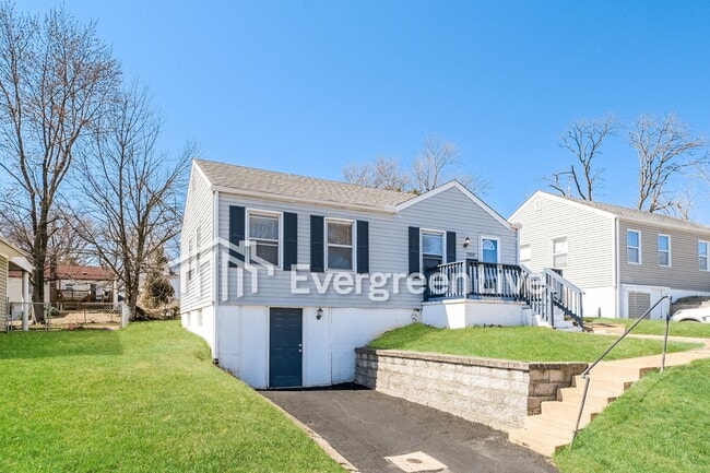 Photo - 1919 Clare Ct