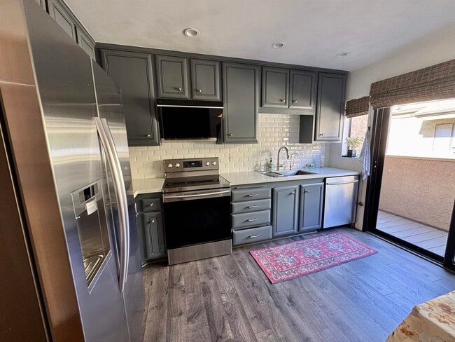 Photo - 3230 Caminito Eastbluff