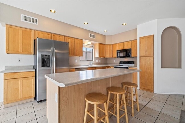 Photo - 1825 W Corte Tulipan