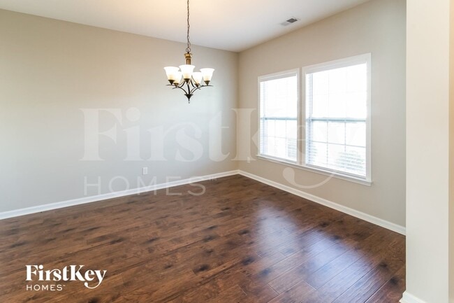 Photo - 423 Mountain Laurel Cir