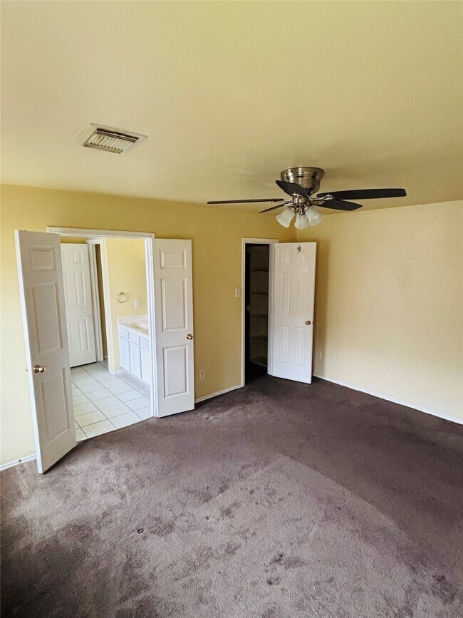 Photo - 6402 Hayman Dr