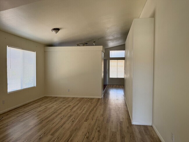 Photo - 3bd/2bath 1-story home!
