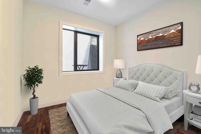 Photo - 1469 Florida Ave NW Unit 2