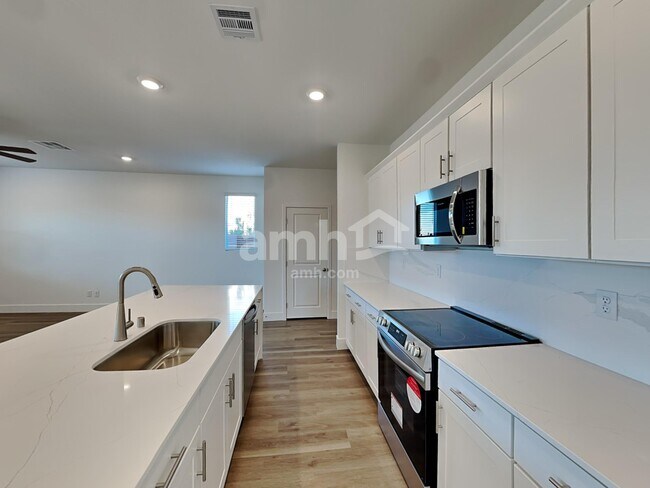 Photo - 11053 Sanaco Ct