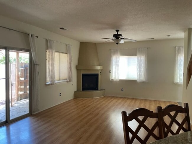 Photo - Great Home Near La Cueva