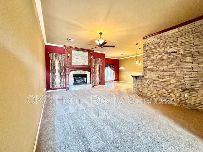 Photo - 1113 Lanie Ln