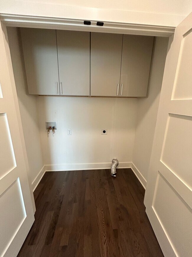 Photo - 108-110 Oakwood Ct Unidad 110 Oakwood Ct