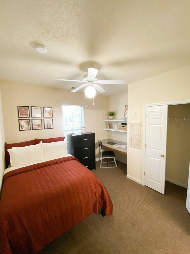 gainesville-place-apartments-university-of-florida-off-campus