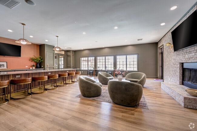 Building Photo - Yugo Flagstaff Grove Rental