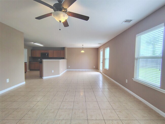 Photo - 1206 Larks Trace Ln
