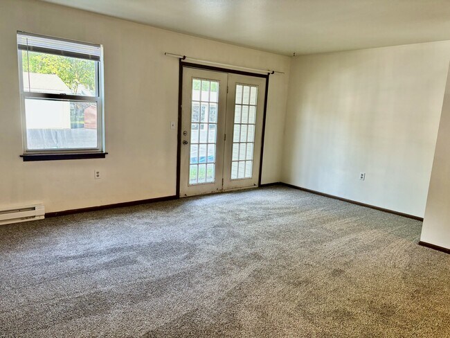 Photo - 517 136th Ave