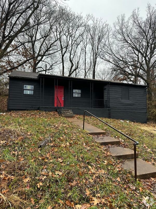 Building Photo - 2235 Edmund Ave Rental