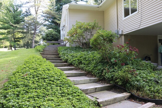 Photo - 151 Chestnut Ridge Rd