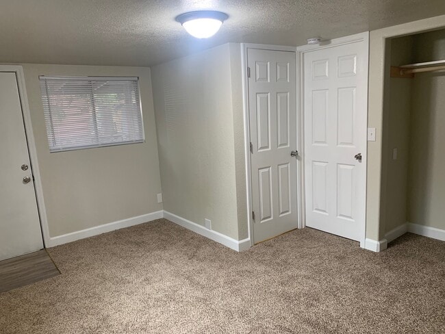 Photo - 1311 S 3rd Ave