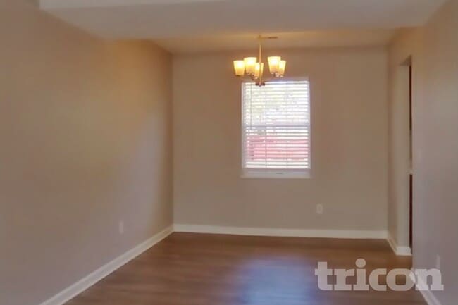 308 May Oak Rd