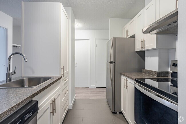 1 chambre, 1 salle de bain - 675 pi2 - York Tower