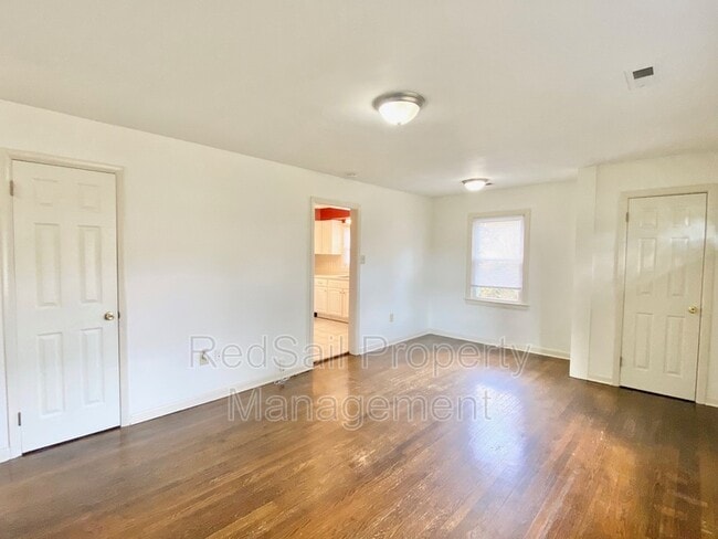 Photo - 17 Hoopes Rd