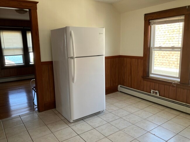Photo - 98 Leach St Unit 3