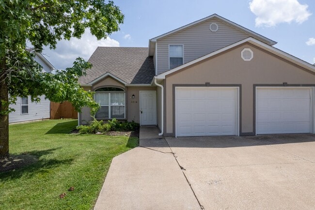 Building Photo - 2412-2414 Calder Ct. Unit 2414 Calder Ct.