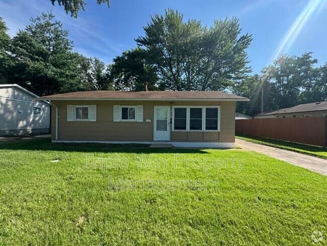Building Photo - 915 Mullanphy Ln Rental