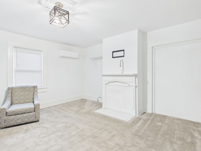 Photo - 511 Harrison St