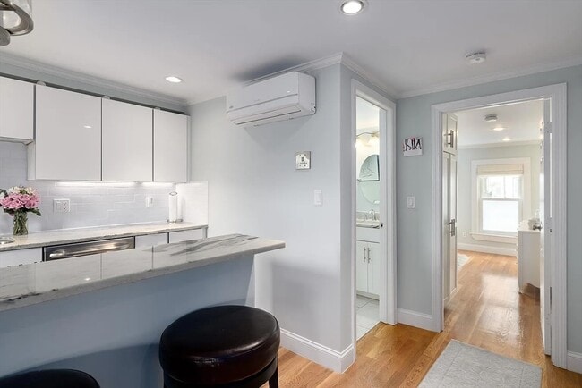 Photo - 182 Marion St Unit 1