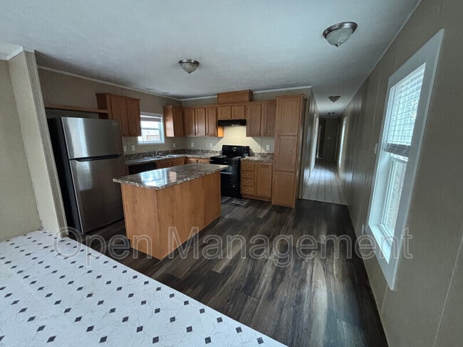 Building Photo - 356 Bayhead Dr