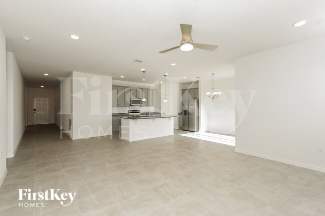 Photo - 531 Crown Rose Dr