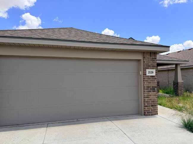 Photo - 2120 N Texas Ave