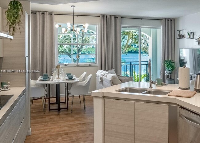 Building Photo - 3255 NE 184th St Unit 12206