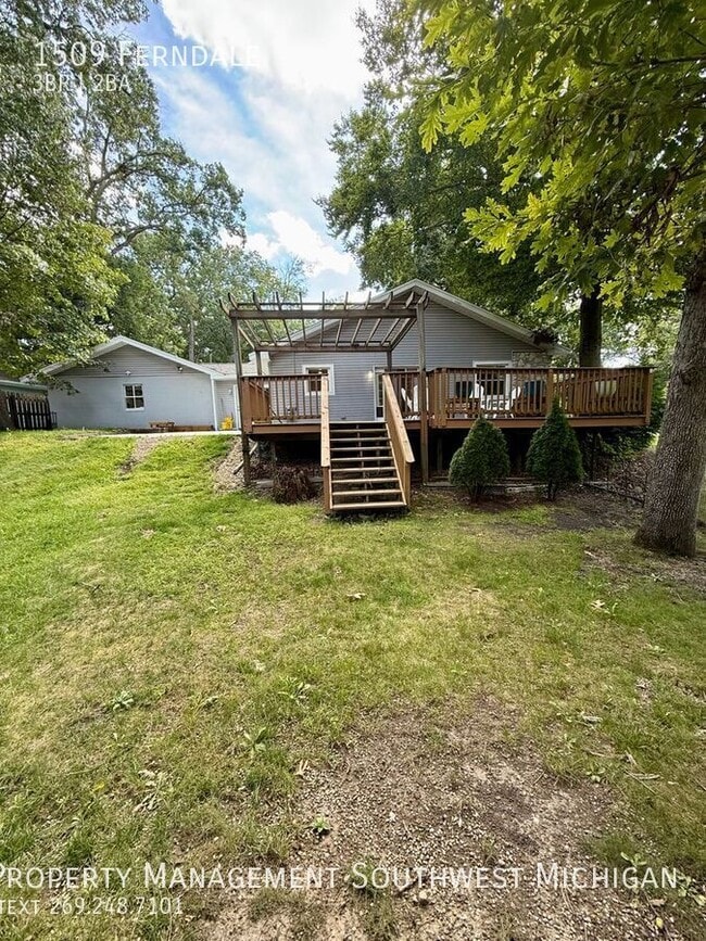 Photo - 1509 Ferndale-