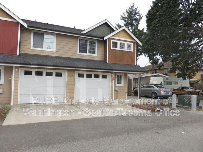 Building Photo - 4045 S Warner St