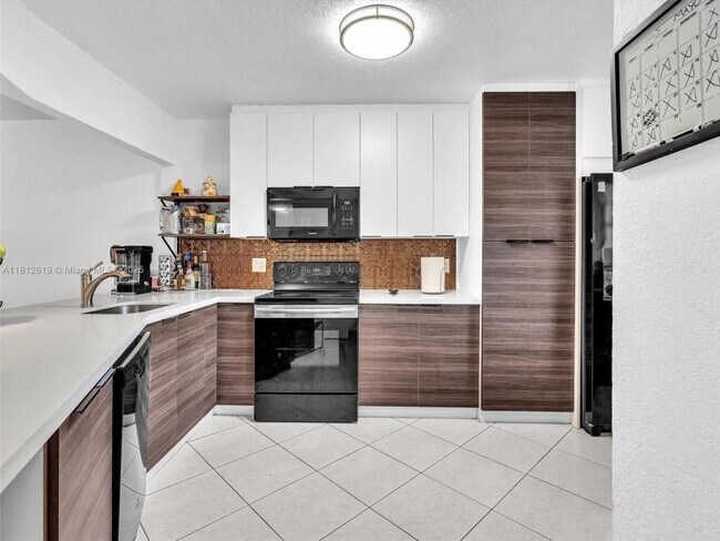 Photo - 2 bedroom in North Miami Beach FL 33179
