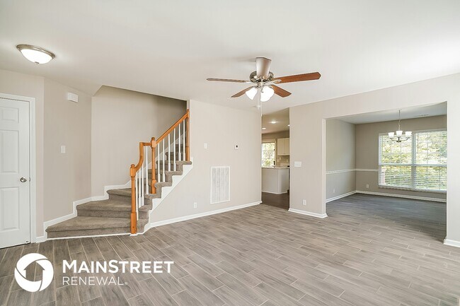 Photo - 6132 Hampton Hall Way