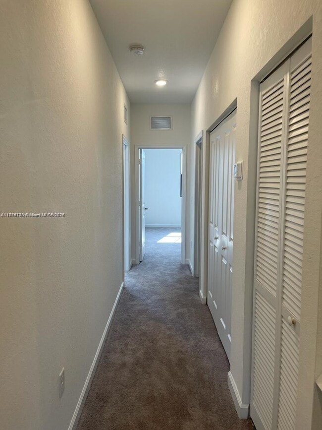 Building Photo - 13383 SW 287th Ter Rental