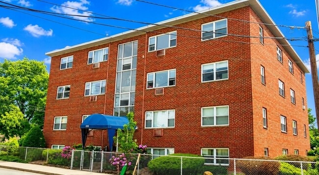 Building Photo - 225 Baker St Unit 44