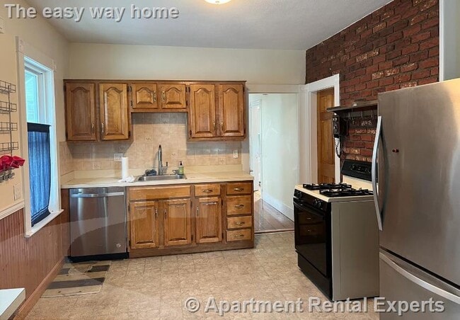 Photo - 16 Edward Sullivan Rd