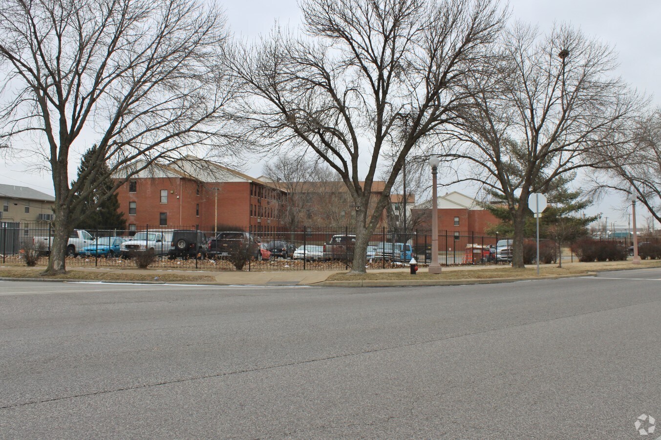 Photo - Jeff-Vander-Lou Apartments