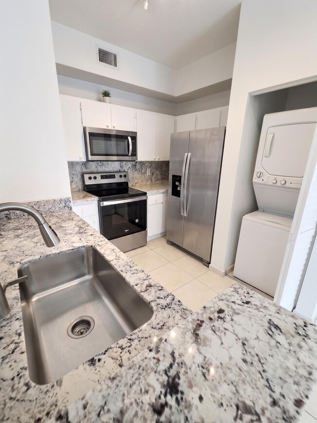 Photo - 7240 NW 114th Ave Unit 304
