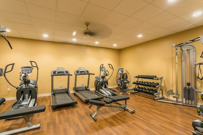 The Club at Waters Edge (Luxury Apartments)