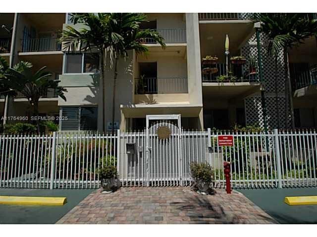 Photo - 641 Española Wy Unit 27