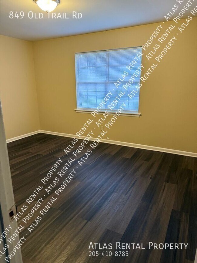 Photo - 849 Old Trail Rd