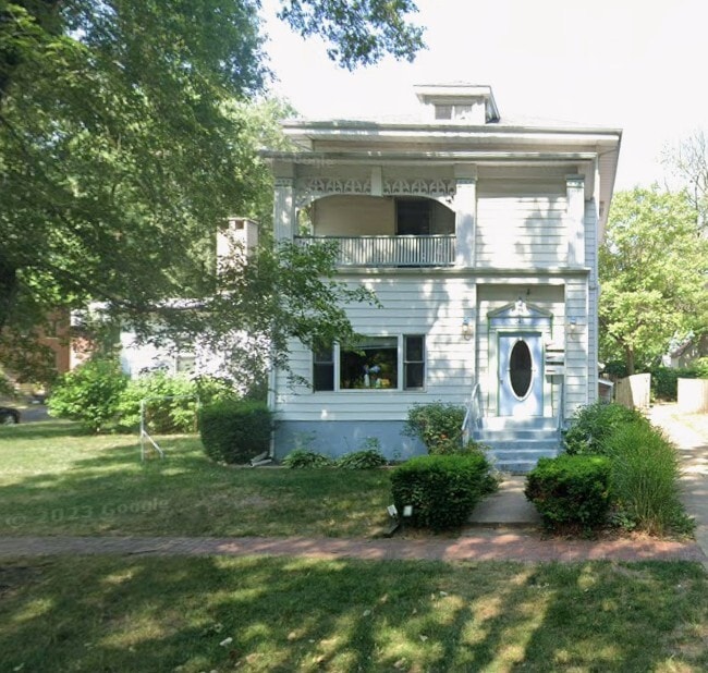 Photo - 545 S Douglas Ave