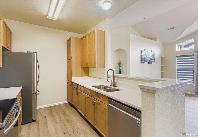 Photo - 14211 East 1st Drive Unidad 307