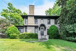 Photo - 38 Delmont Dr NE