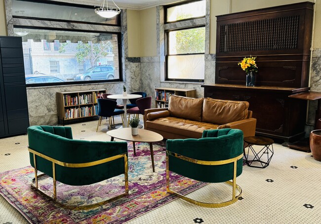 Photo - Raymond Apartments