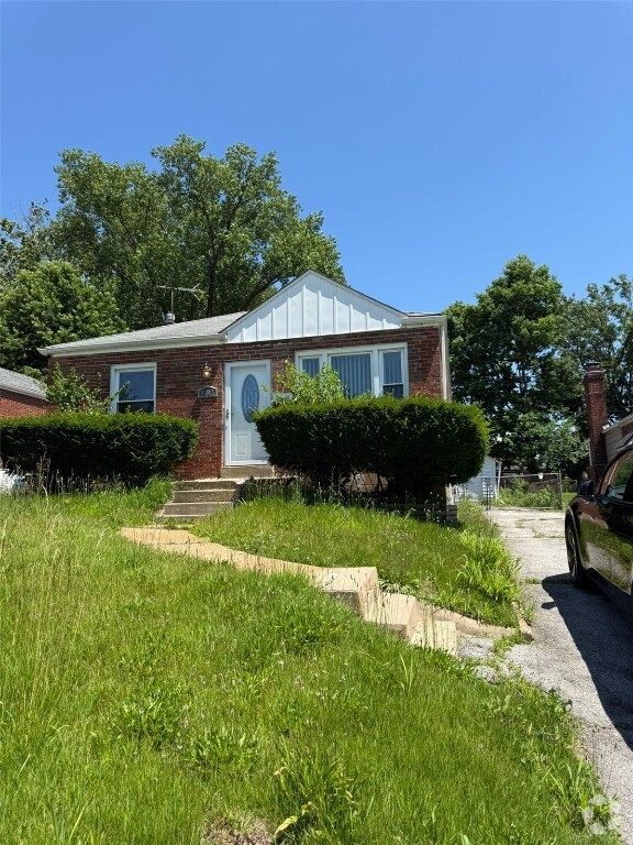 Building Photo - 8342 Willett Ave Rental